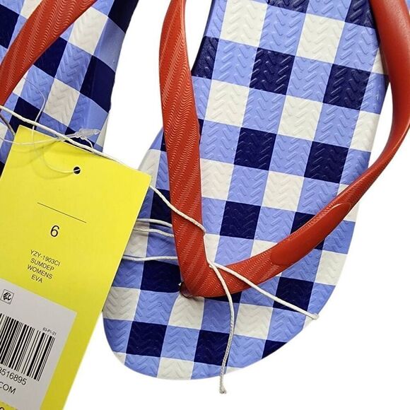 Cabana by Crown & Ivy Women Shoes, "Eva" Blue & Red Gingham Flip Flops, Sz 6 - Picture 4 of 6